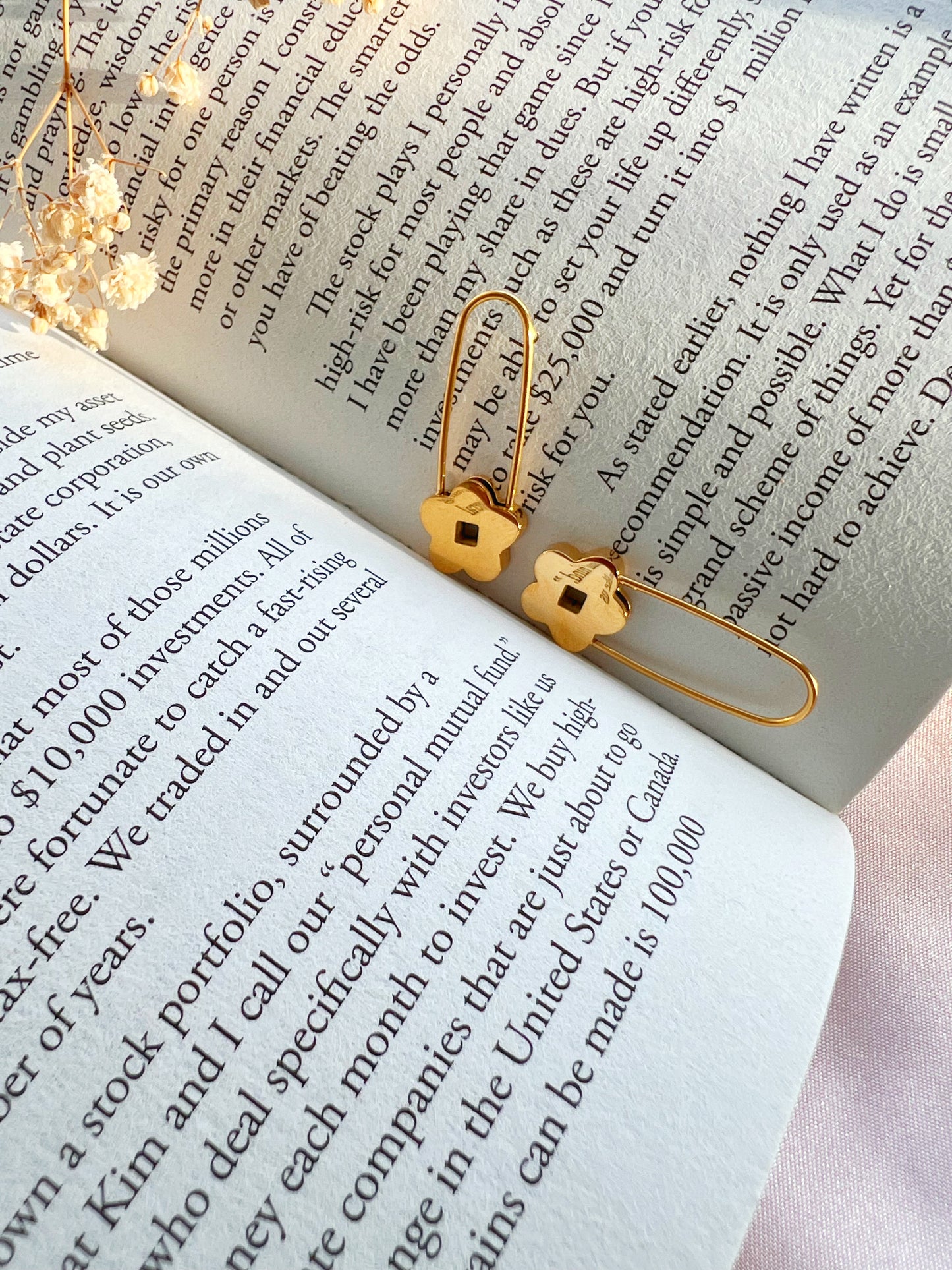 Lyn Pin Earrings