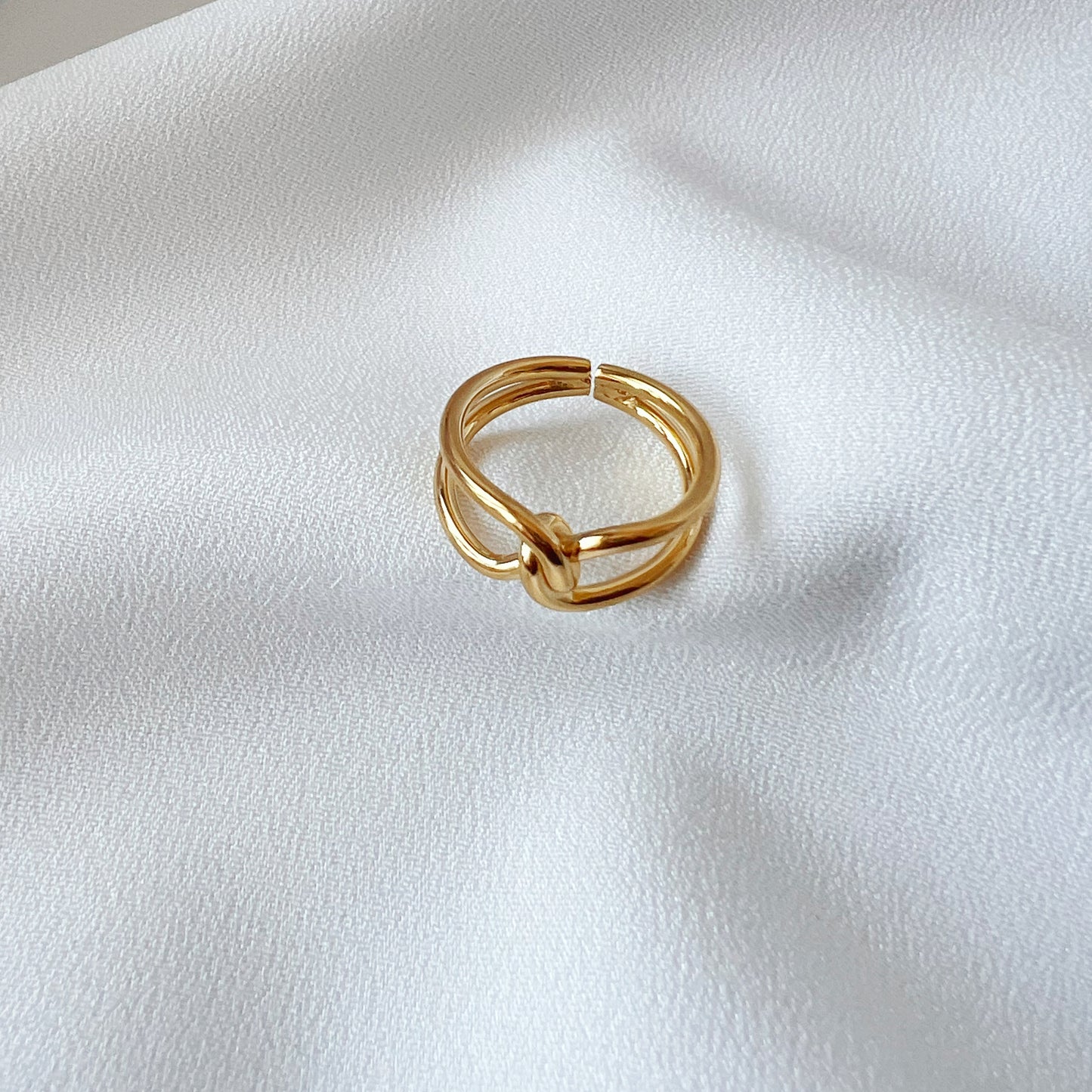 Chloe Ring