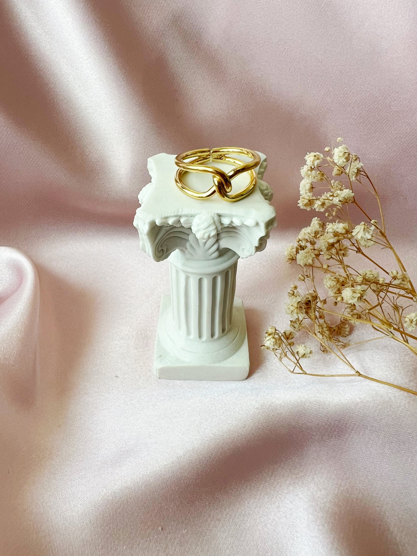Chloe Ring