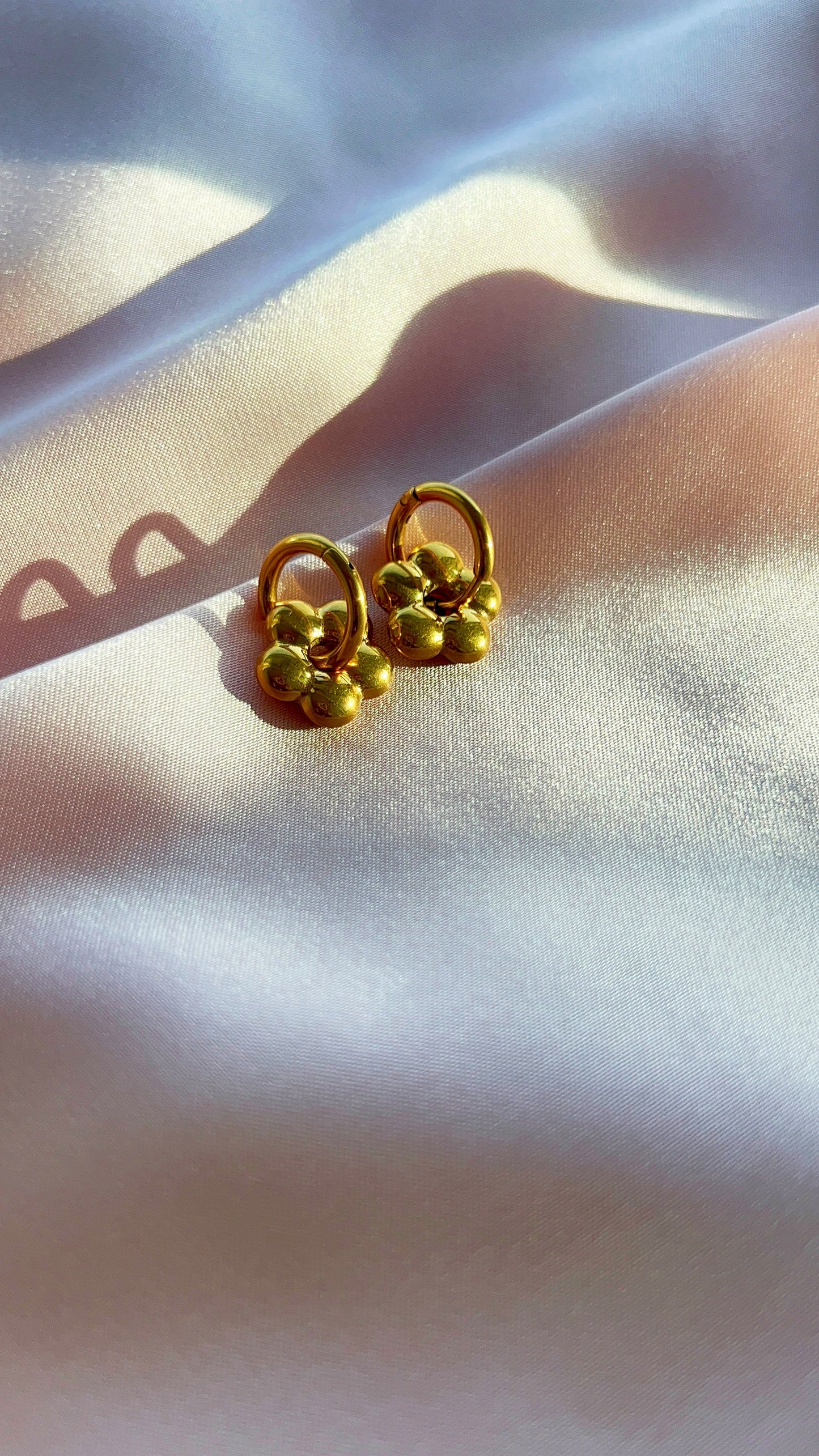 Mely Earrings