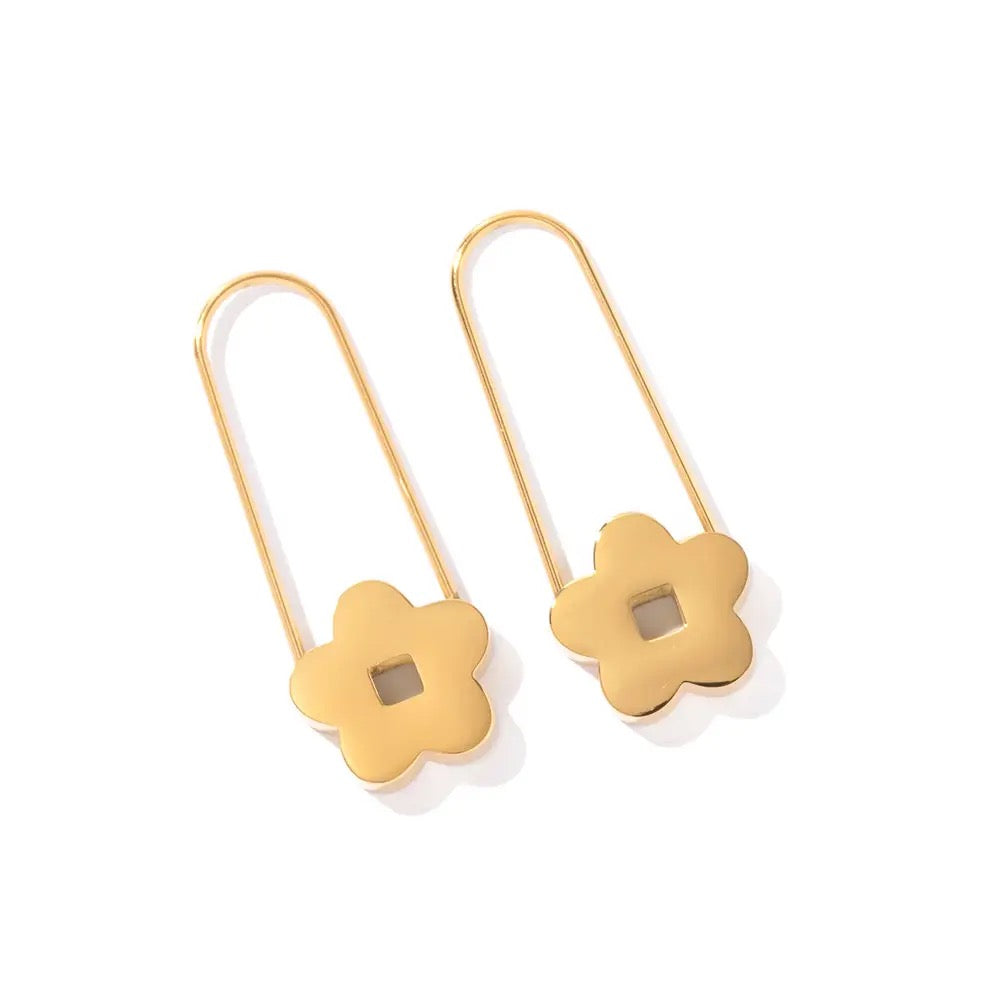 Lyn Pin Earrings