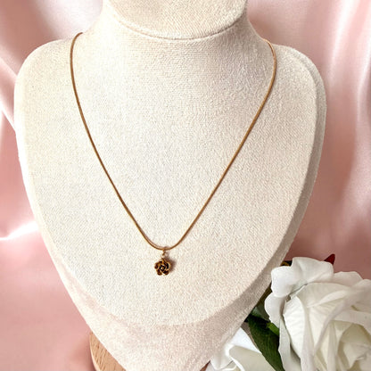 Rosey Necklace